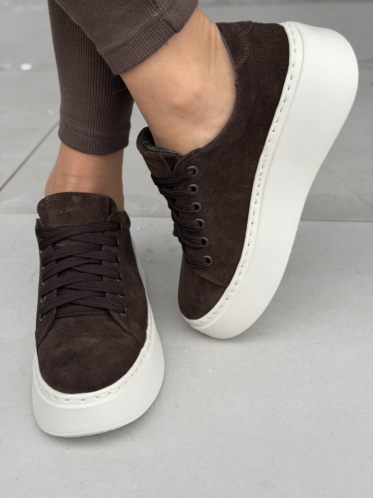 Sneakersy damskie skórzane OLEKSY Polskiej produkcji