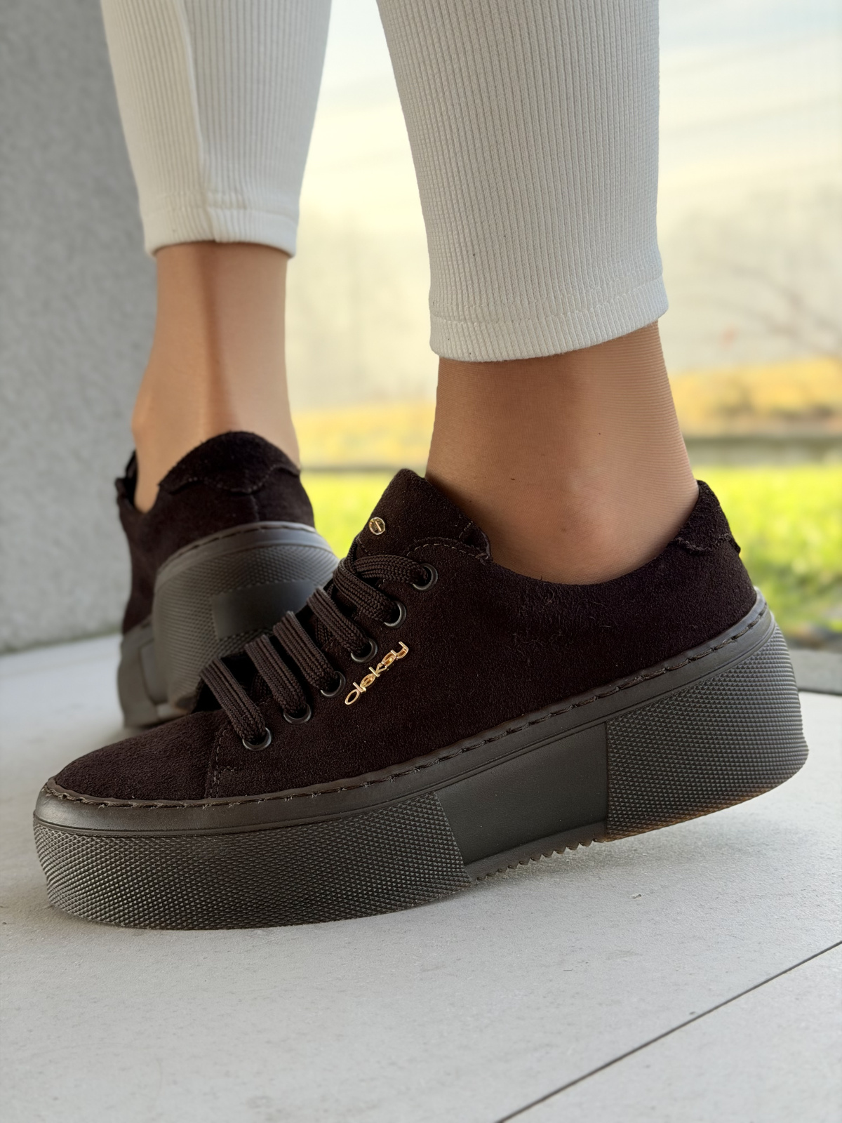 Sneakersy damskie skórzane OLEKSY Polskiej produkcji