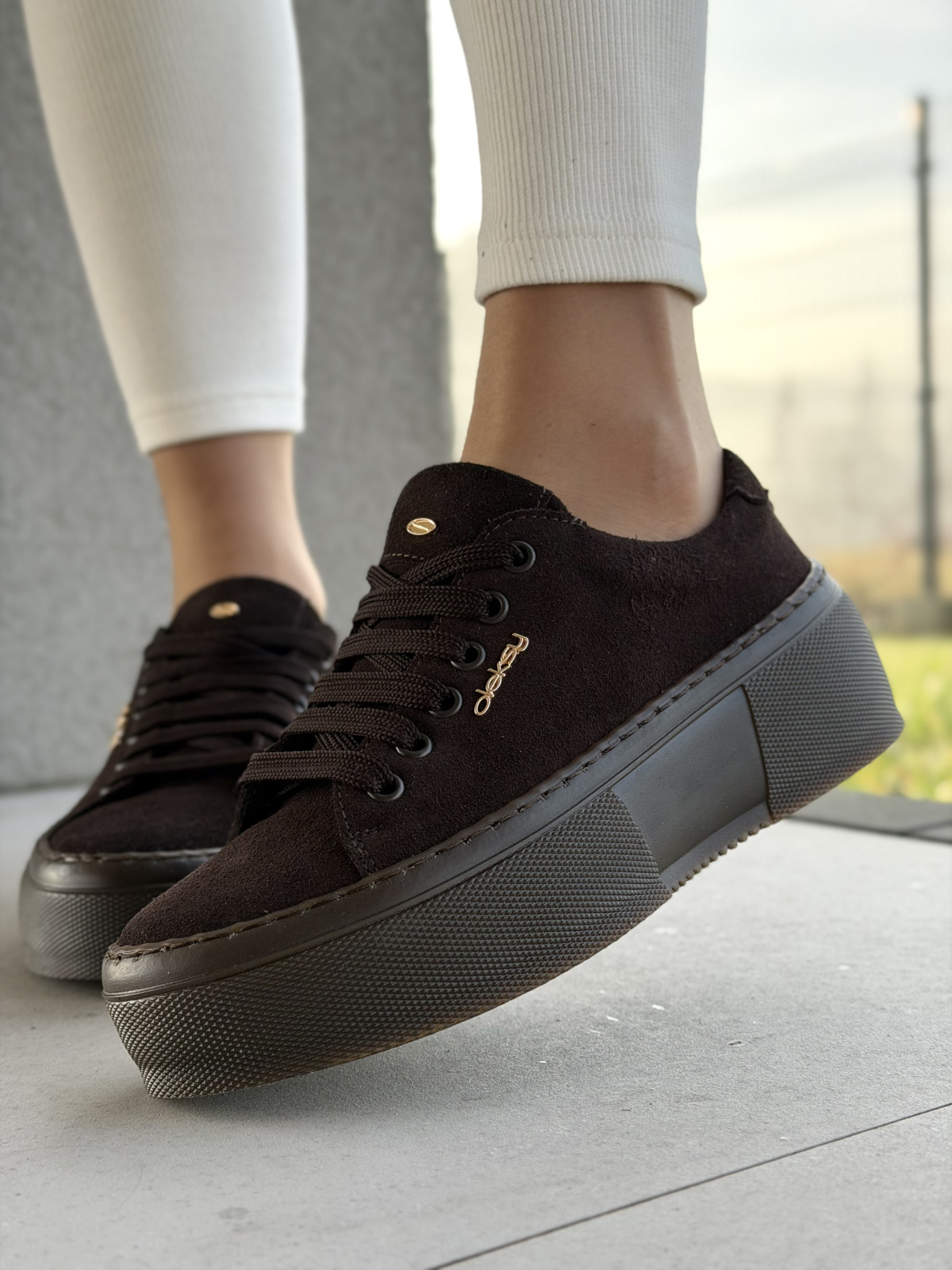 Sneakersy damskie skórzane OLEKSY Polskiej produkcji