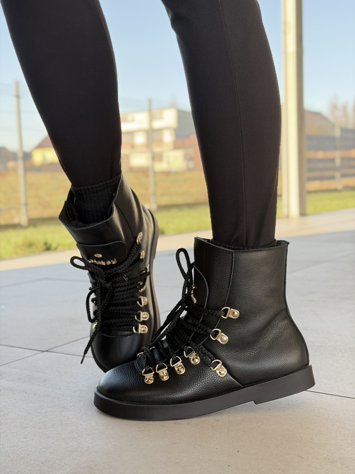 Naturalna skóra, polska jakość – śniegowce OLEKSY