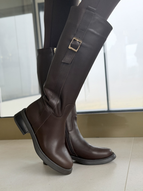 Brązowe kozaki ze skóry naturalnej OLEKSY – polska jakość i styl