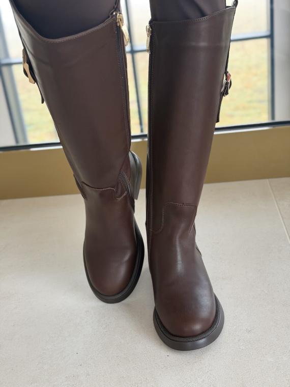 Brązowe kozaki ze skóry naturalnej OLEKSY – polska jakość i styl