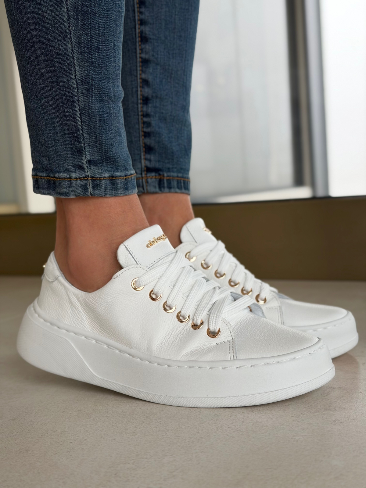 Sneakersy damskie OLEKSY ze skóry naturalnej Polskiej produkcji