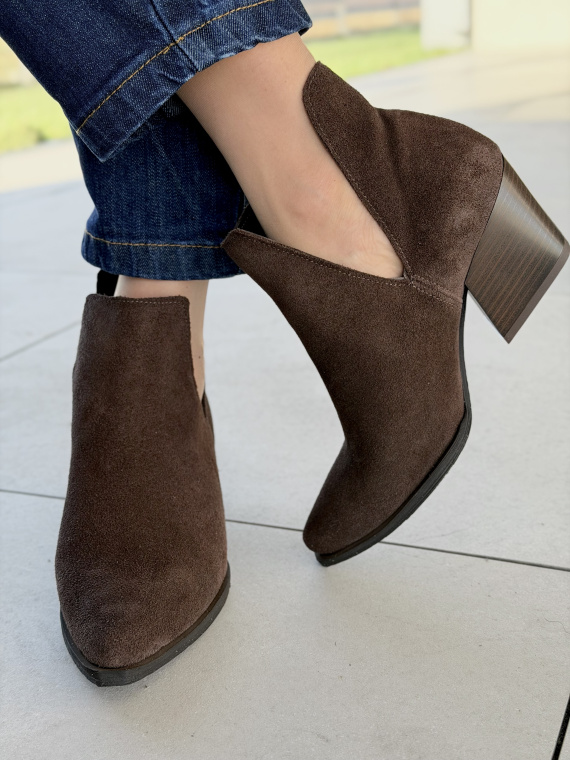 Brązowe kowbojki ze skóry naturalnej OLEKSY – polska jakość i styl