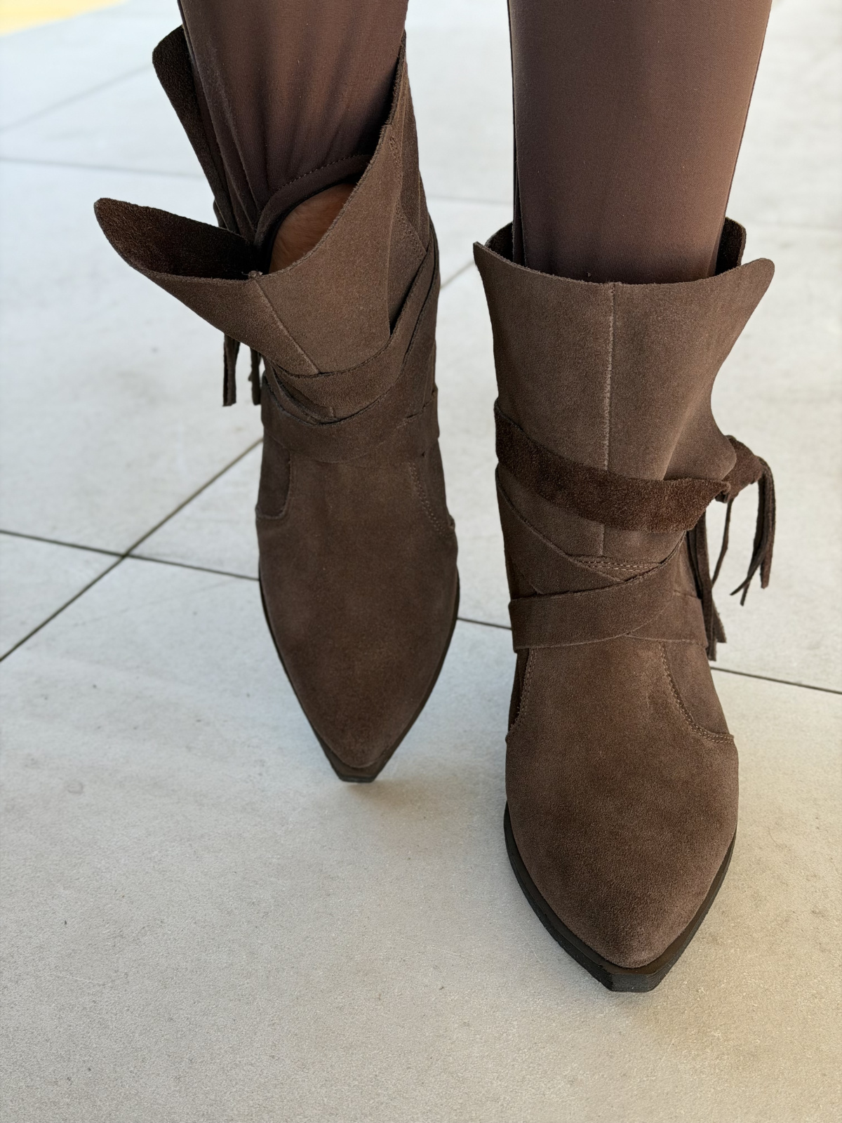 Brązowe kowbojki ze skóry naturalnej OLEKSY – polska jakość i styl