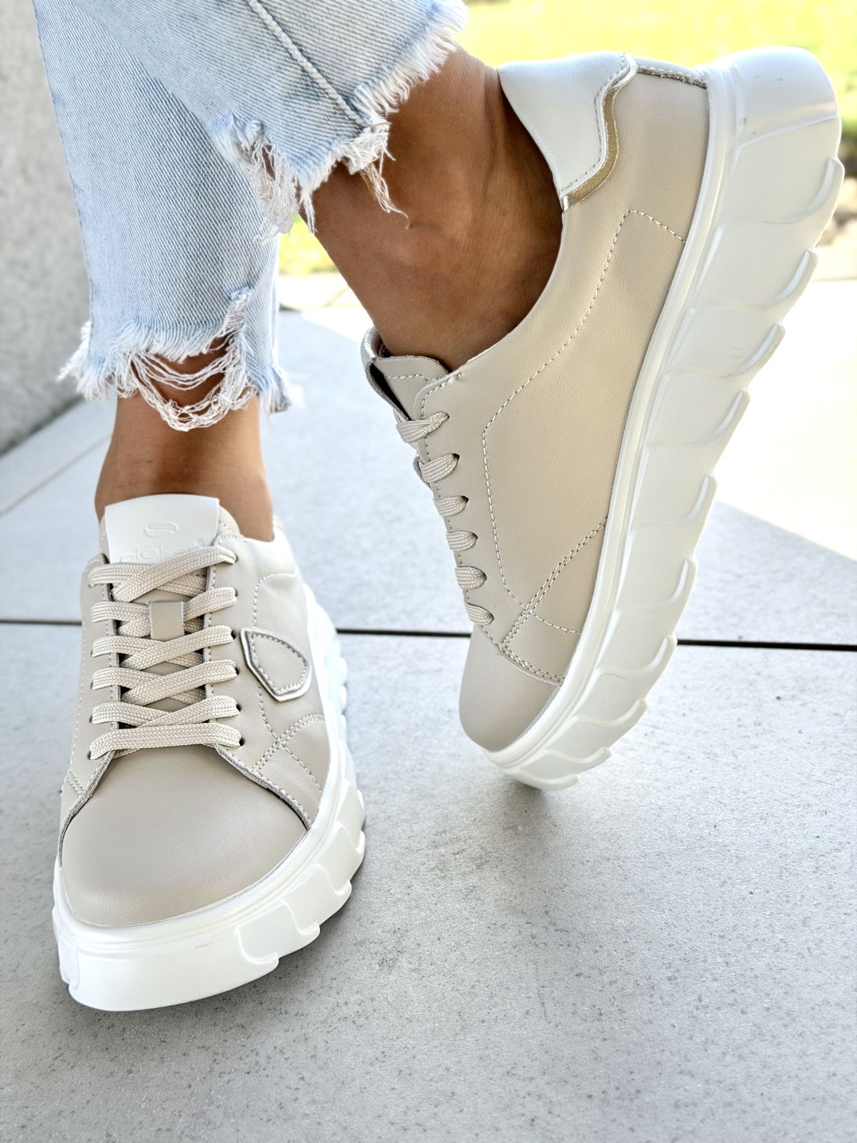 Sneakersy damskie skórzane OLEKSY