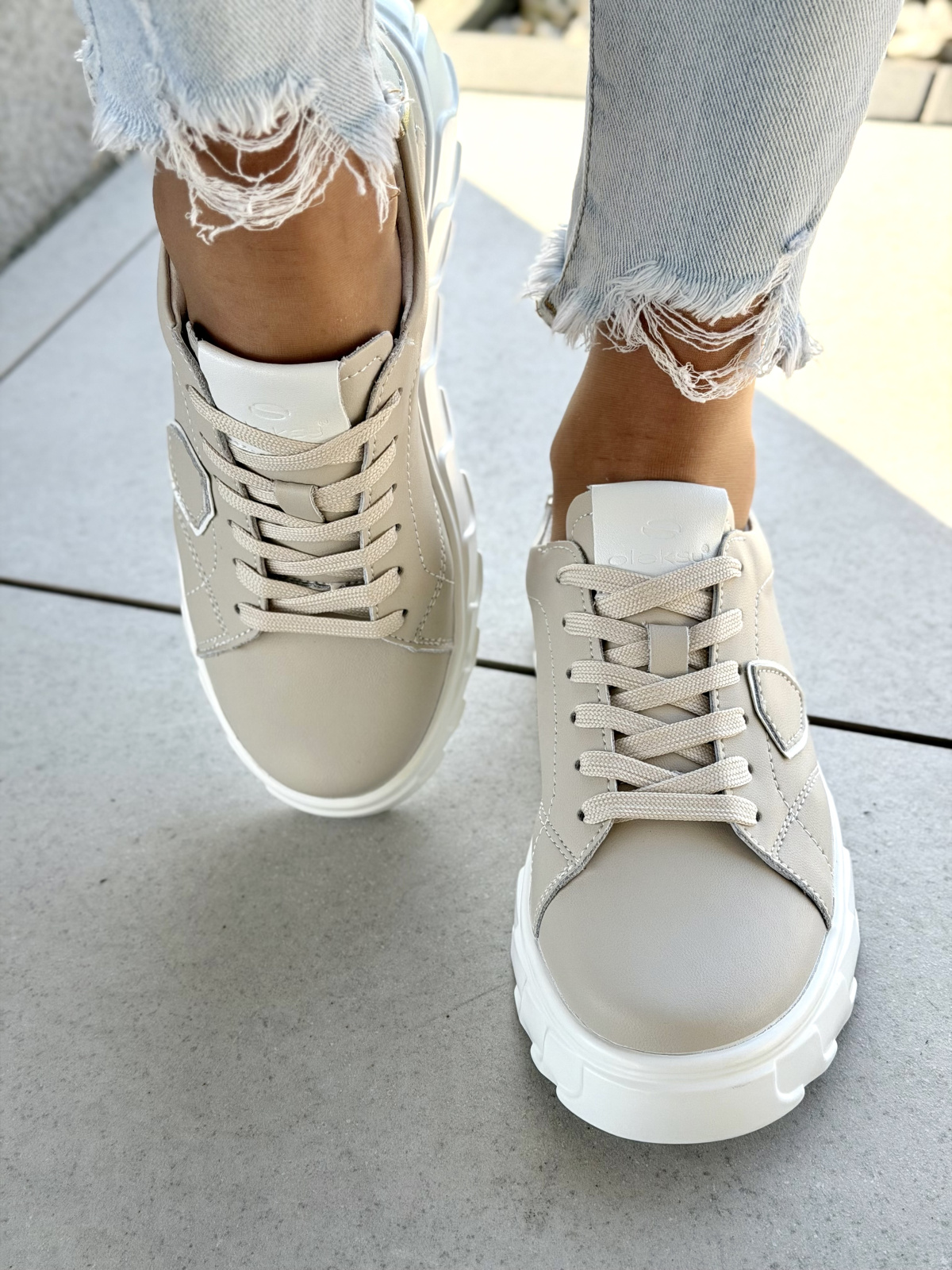 Sneakersy damskie skórzane OLEKSY