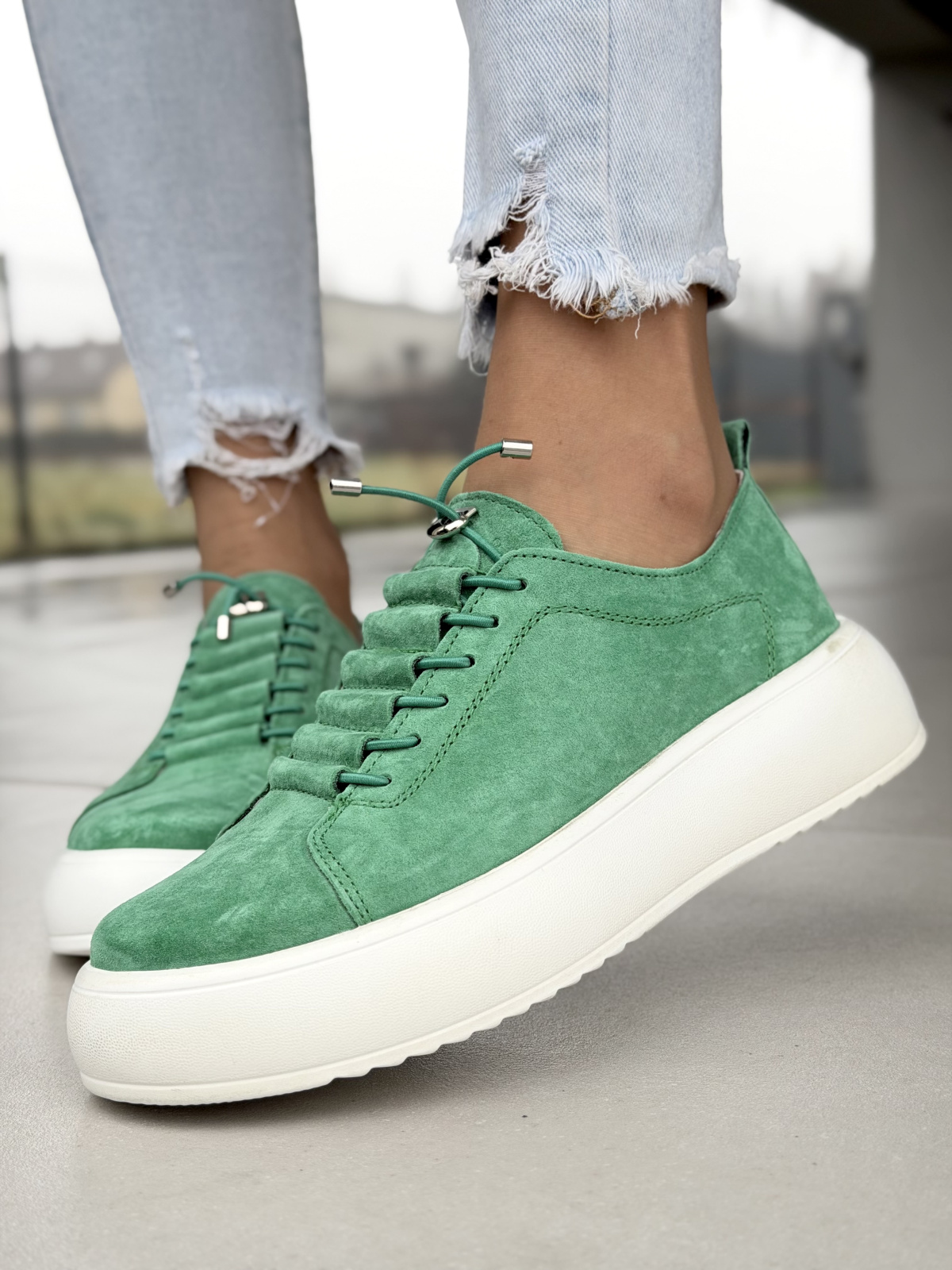 Skórzane sneakersy OLEKSY – naturalna wygoda na każdy dzień