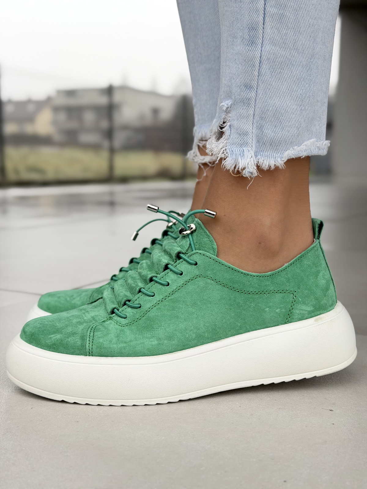 Skórzane sneakersy OLEKSY – naturalna wygoda na każdy dzień