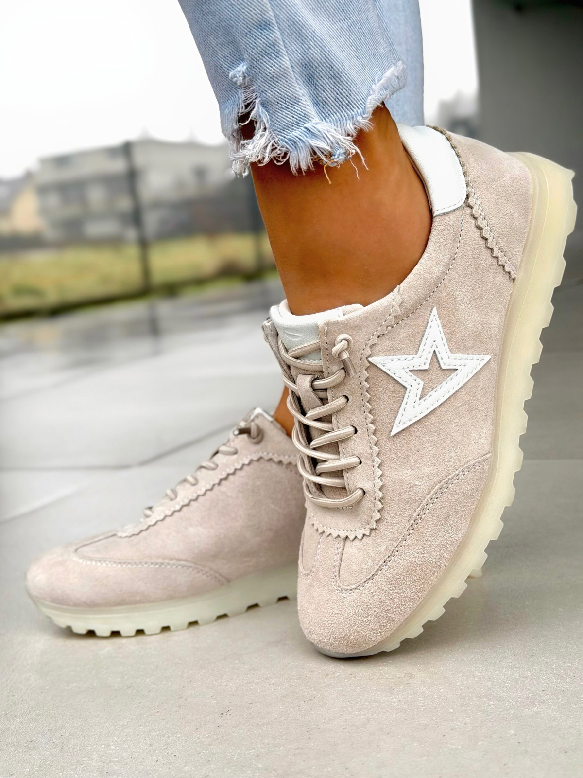 Sneakersy OLEKSY ze skóry naturalnej – codzienny komfort i styl