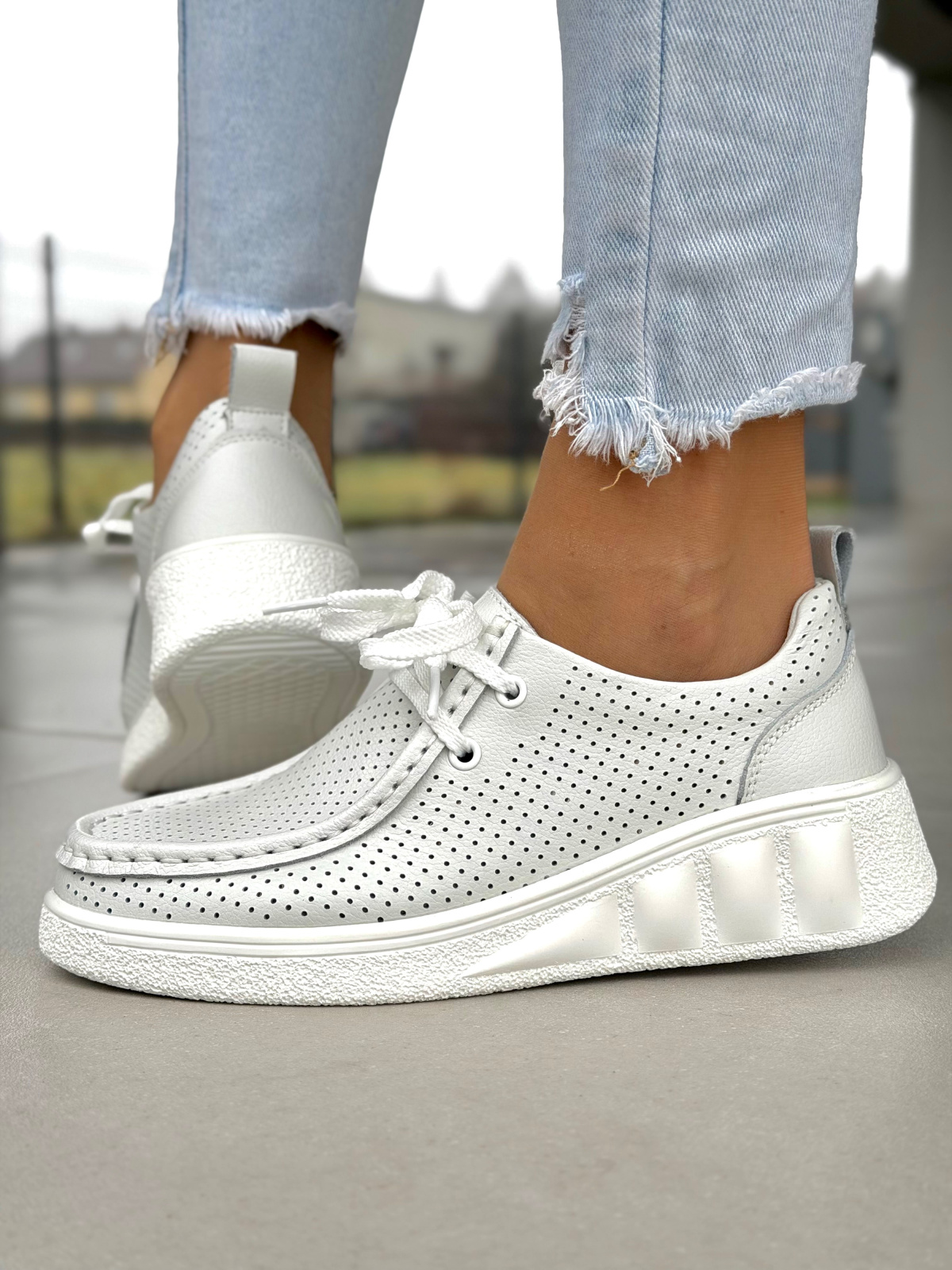 Półbuty damskie OLEKSY ze skóry naturalnej