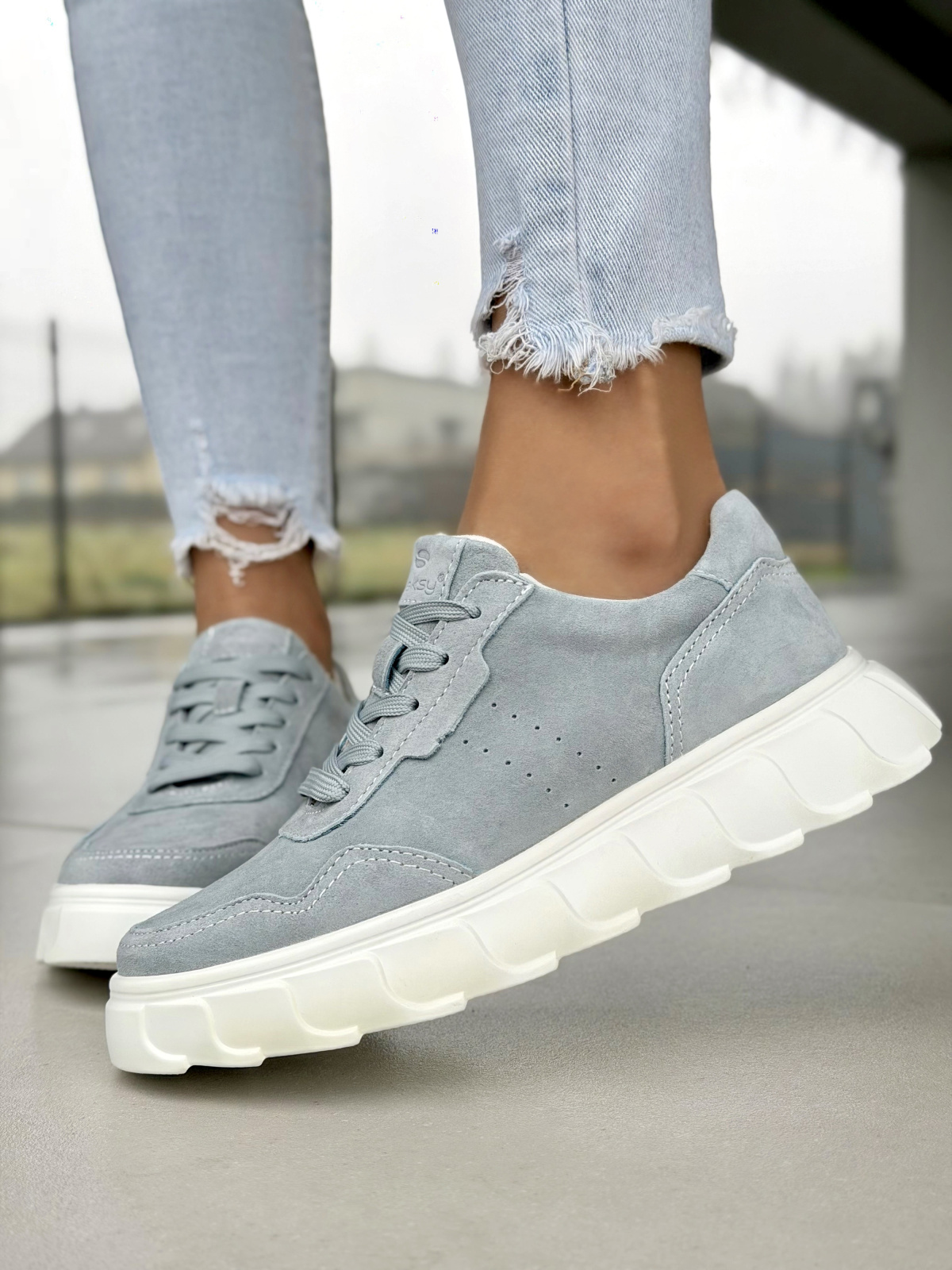 Sneakersy OLEKSY ze skóry naturalnej – codzienny komfort i styl