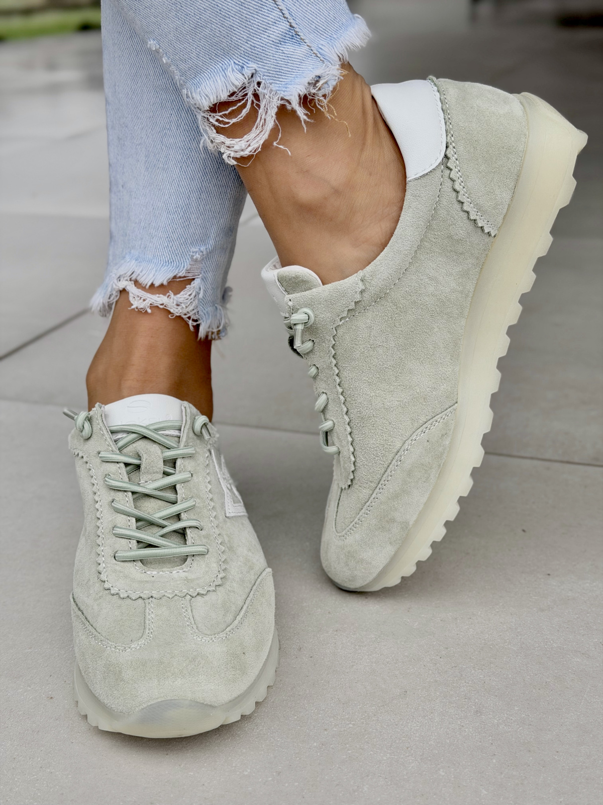 Damskie sneakersy OLEKSY ze skóry naturalnej