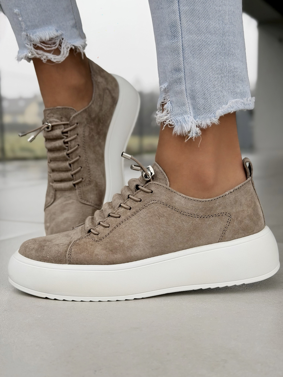 Skórzane sneakersy OLEKSY – naturalna wygoda na każdy dzień