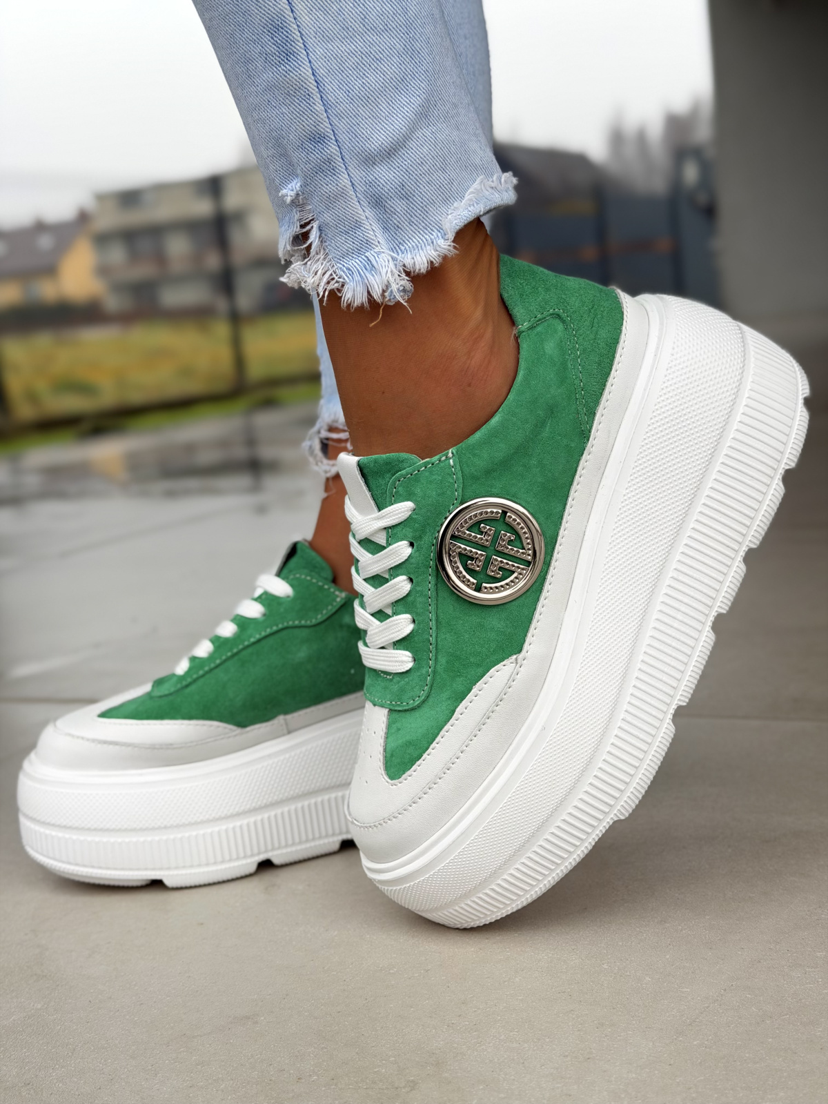 Sneakersy OLEKSY ze skóry naturalnej – codzienny komfort i styl