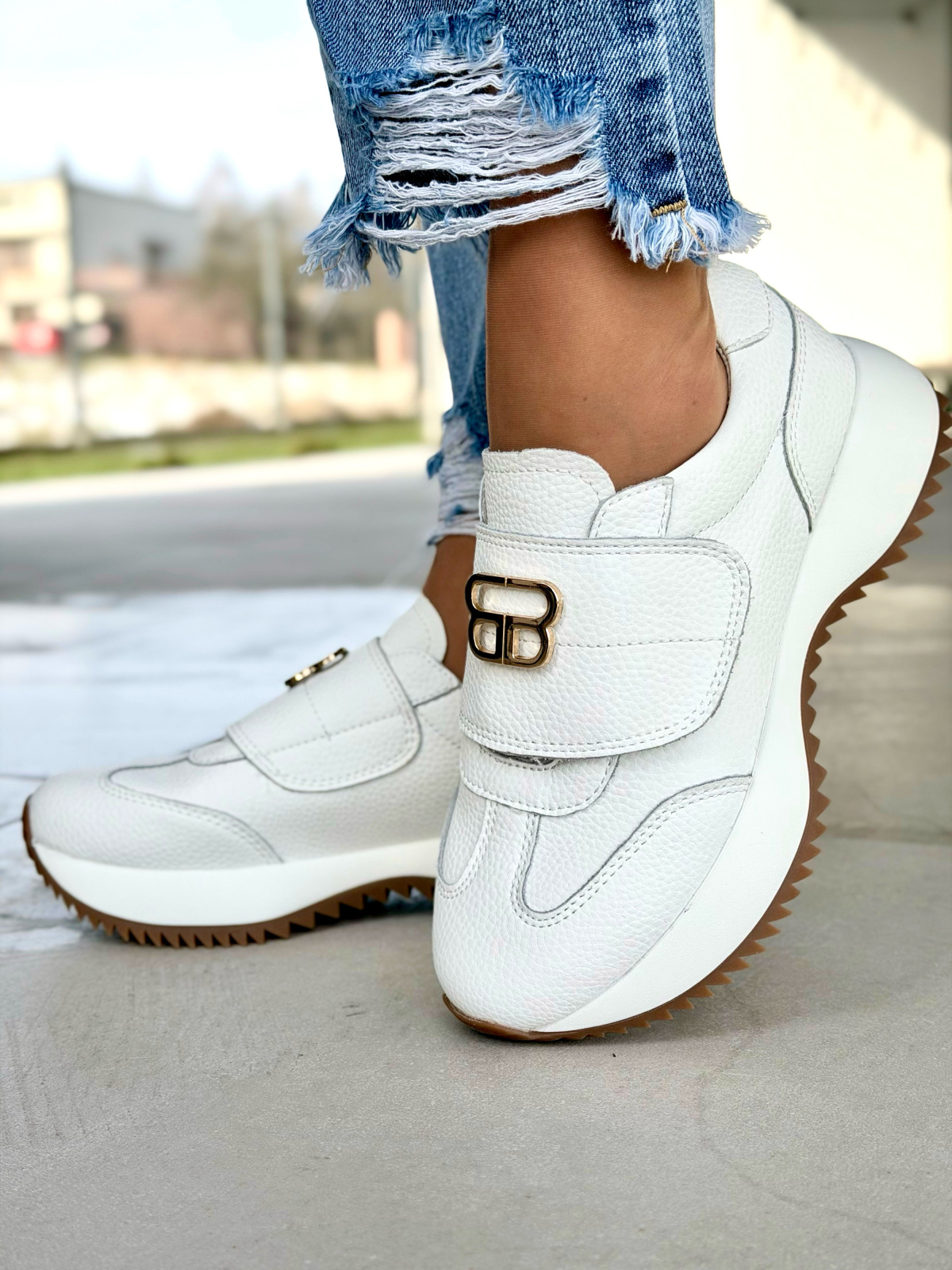 Sneakersy OLEKSY ze skóry naturalnej – codzienny komfort i styl