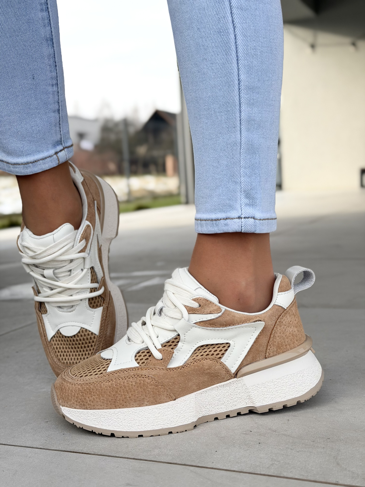 Sneakersy OLEKSY ze skóry naturalnej – codzienny komfort i styl