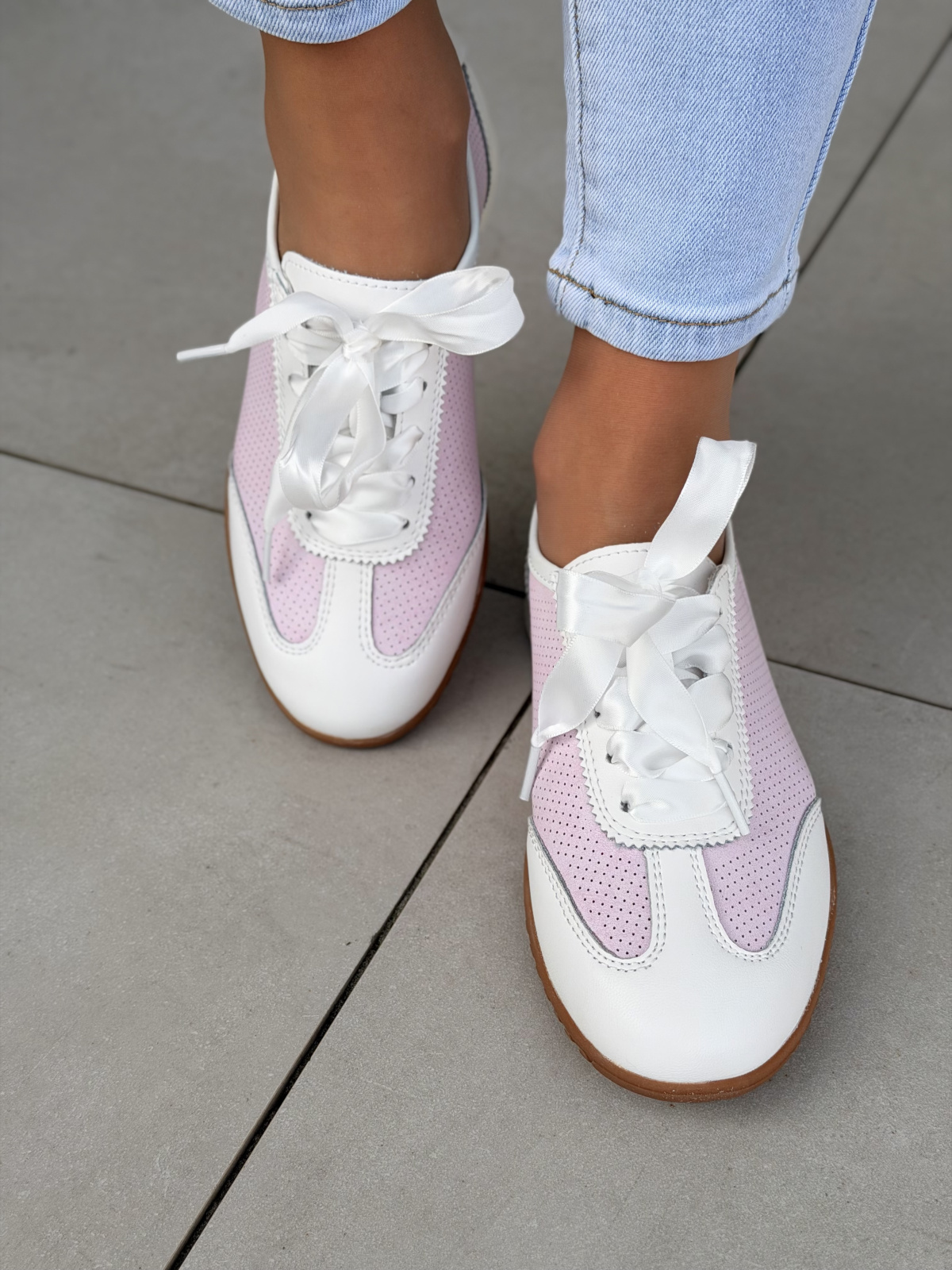 Sneakersy OLEKSY ze skóry naturalnej – codzienny komfort i styl