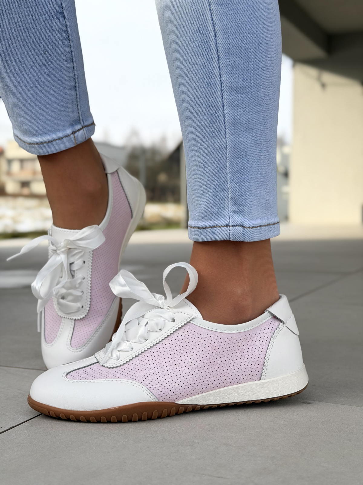 Sneakersy OLEKSY ze skóry naturalnej – codzienny komfort i styl