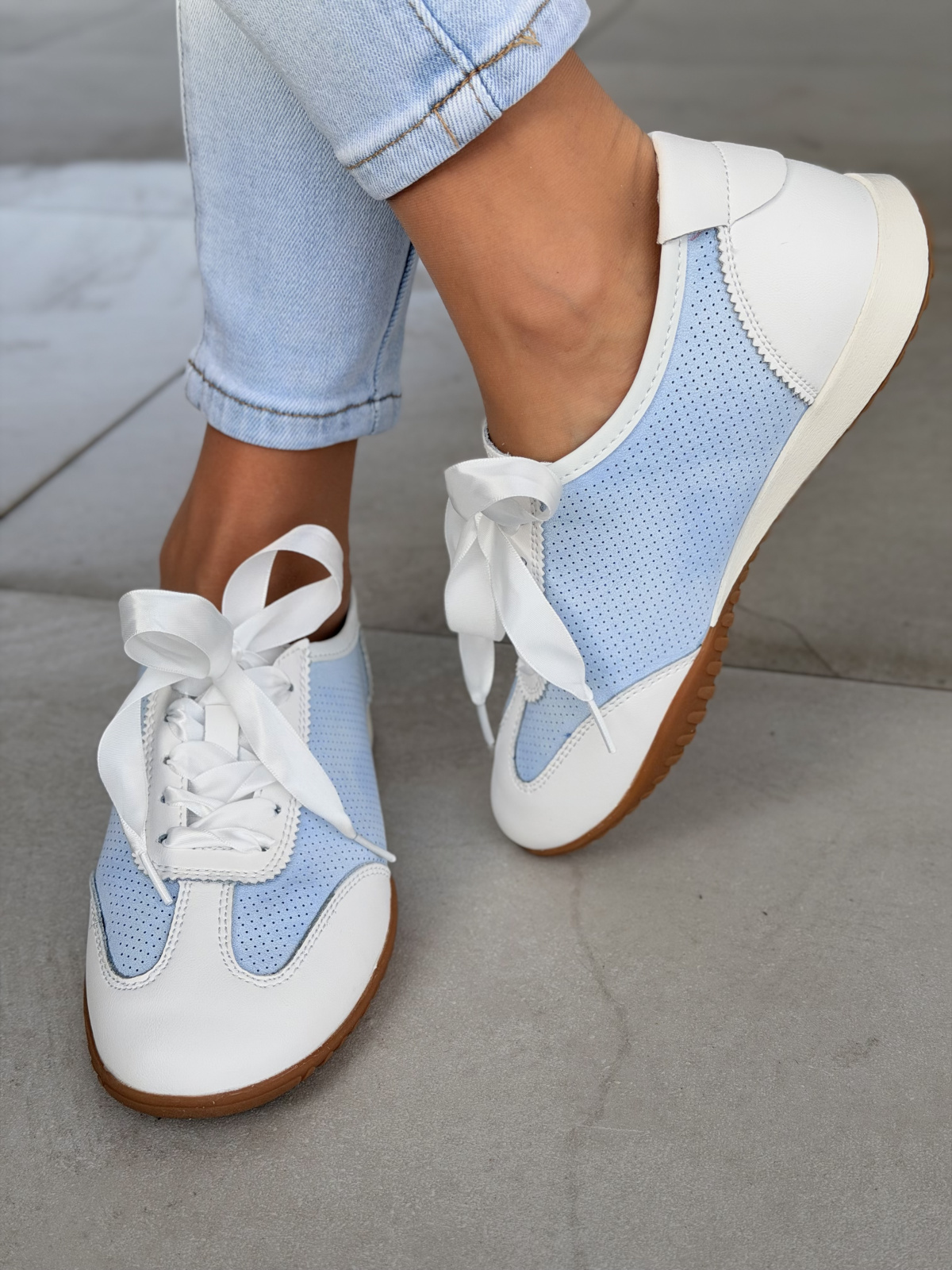 Sneakersy OLEKSY ze skóry naturalnej – codzienny komfort i styl