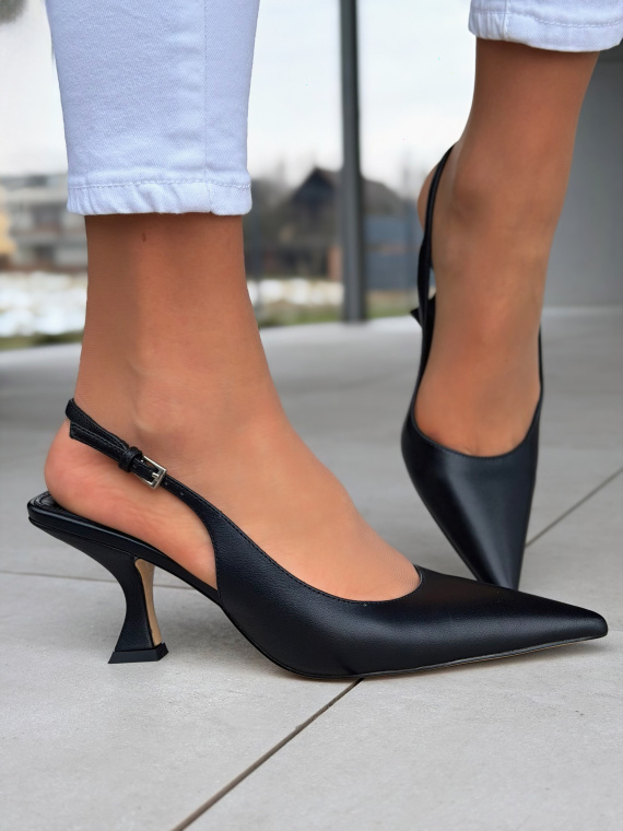 Czółenka OLEKSY ze skóry naturalnej