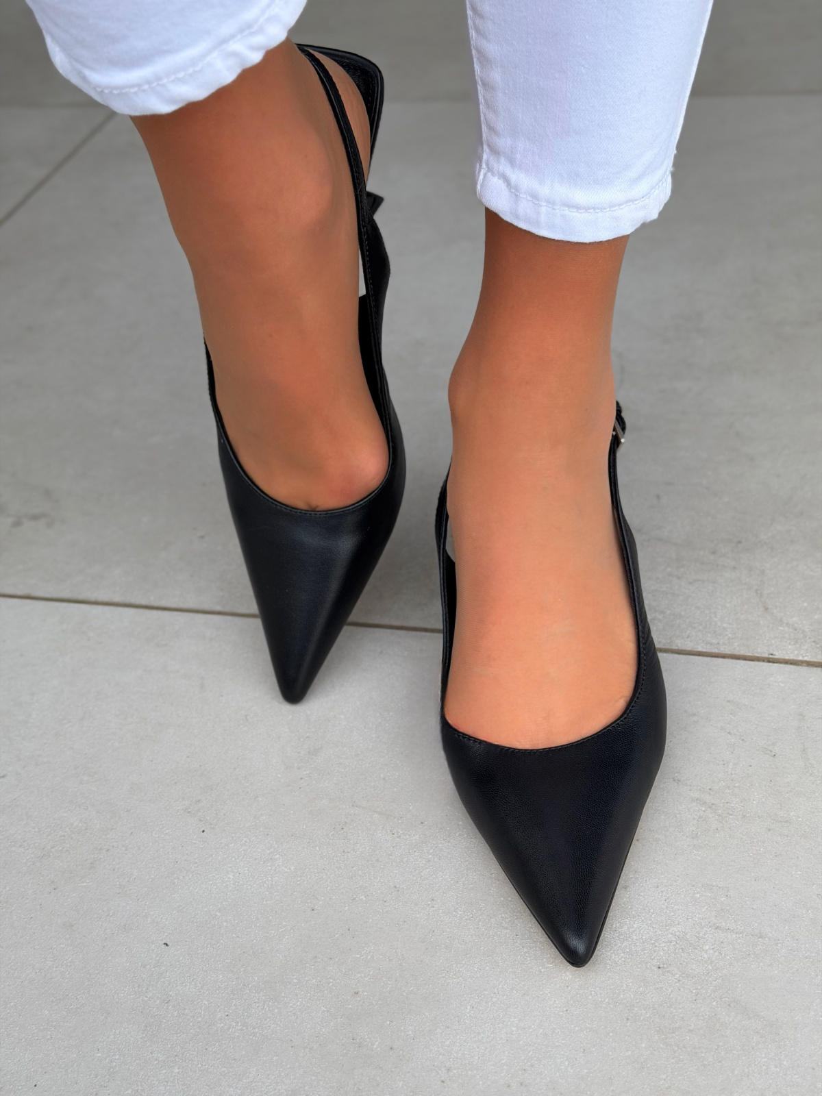 Czółenka OLEKSY ze skóry naturalnej