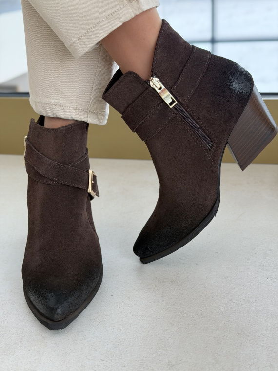 Brązowe kowbojki ze skóry naturalnej OLEKSY – polska jakość i styl