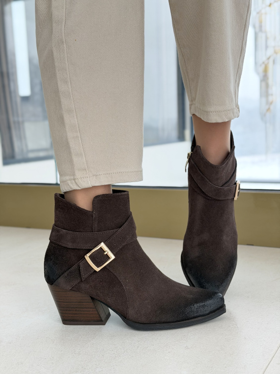 Brązowe kowbojki ze skóry naturalnej OLEKSY – polska jakość i styl