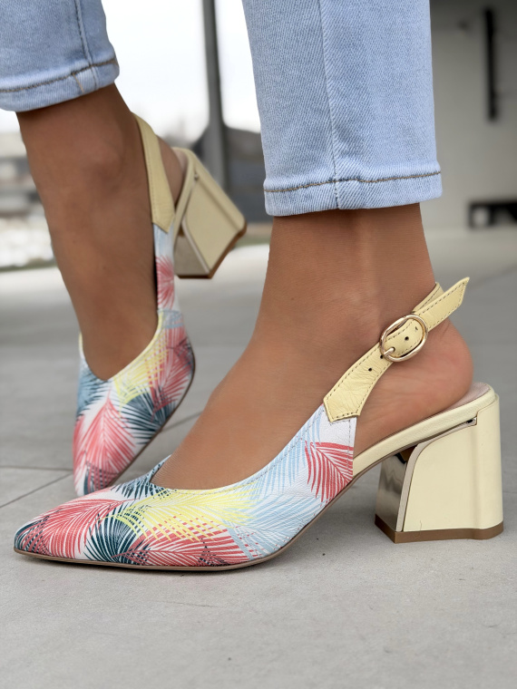 Czółenka OLEKSY ze skóry naturalnej