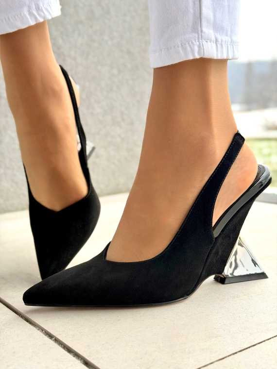 Czółenka OLEKSY ze skóry naturalnej