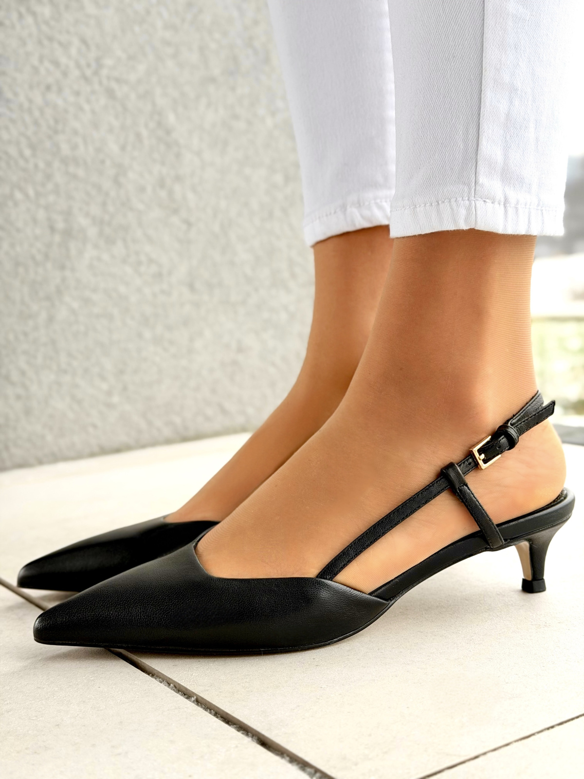 Czółenka OLEKSY ze skóry naturalnej