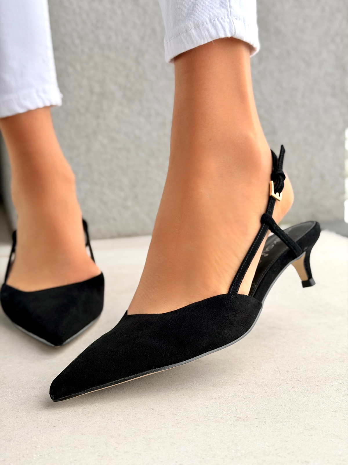 Czółenka OLEKSY ze skóry naturalnej