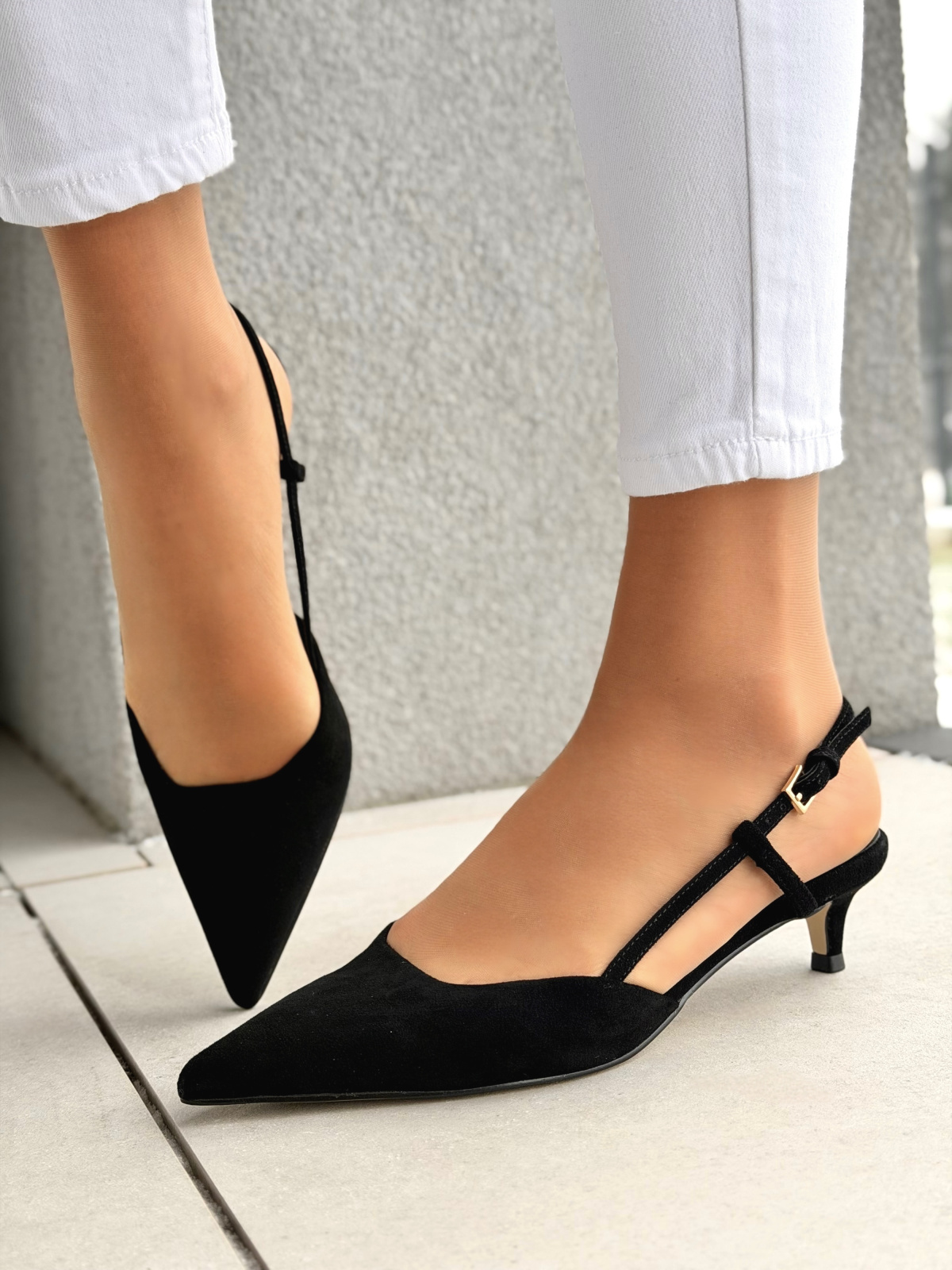 Czółenka OLEKSY ze skóry naturalnej