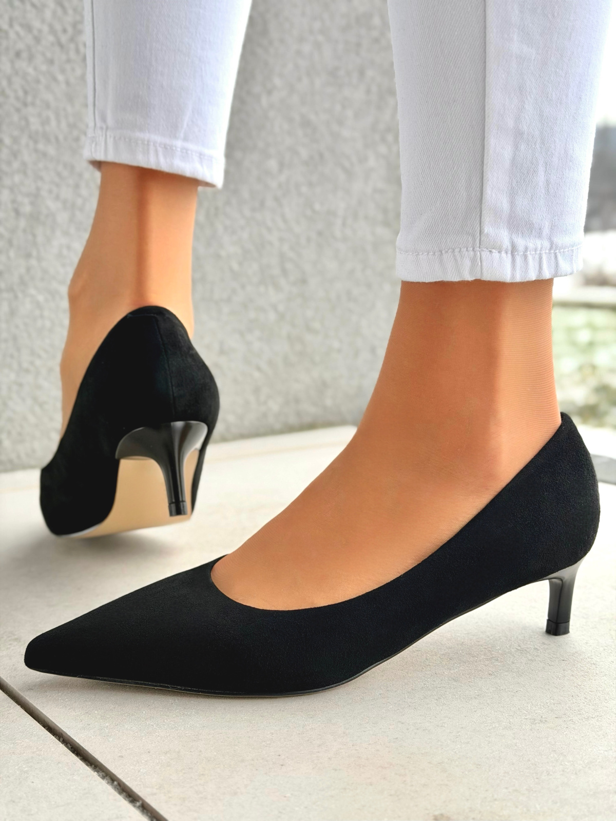 Czółenka OLEKSY ze skóry naturalnej