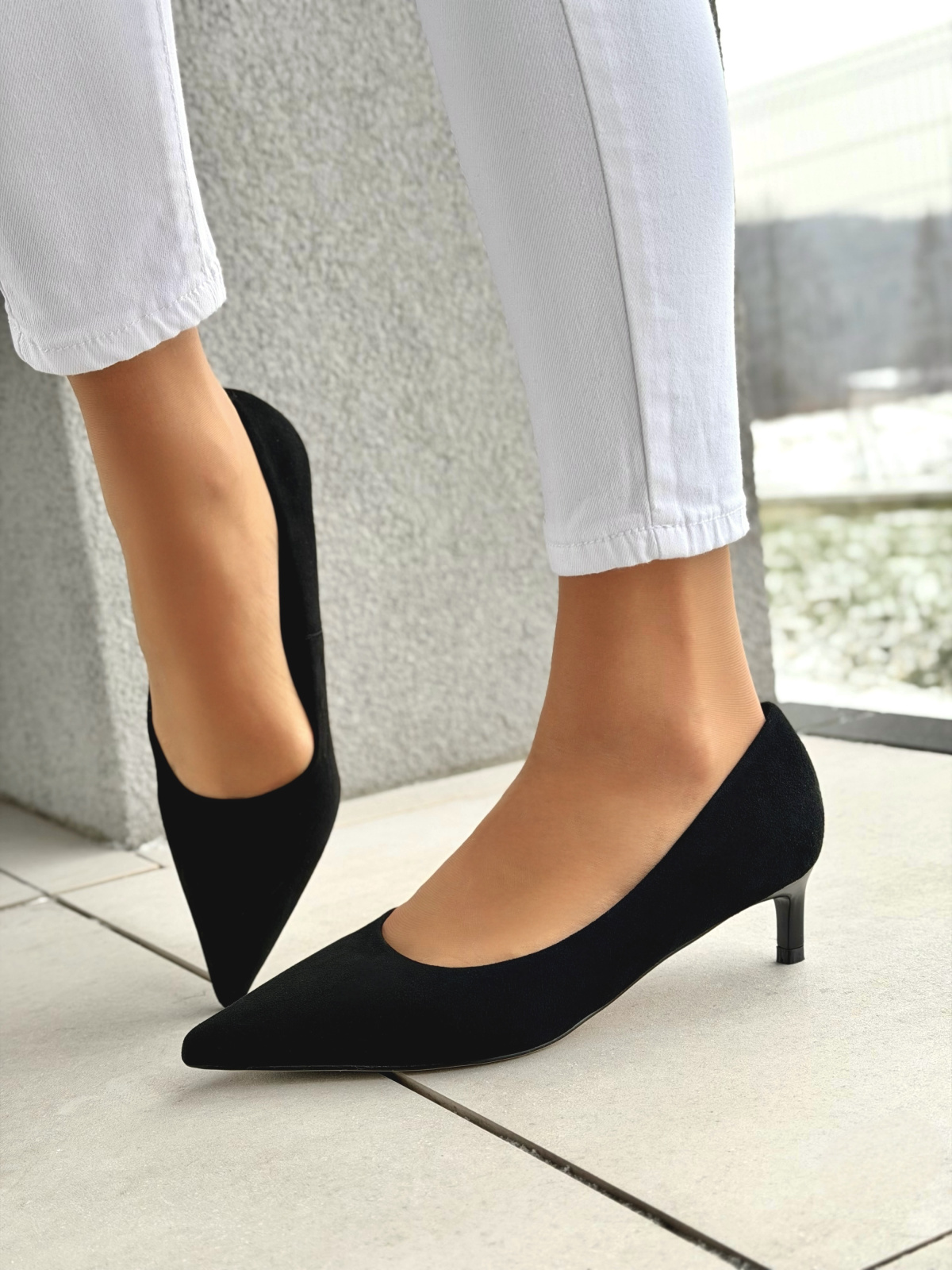 Czółenka OLEKSY ze skóry naturalnej