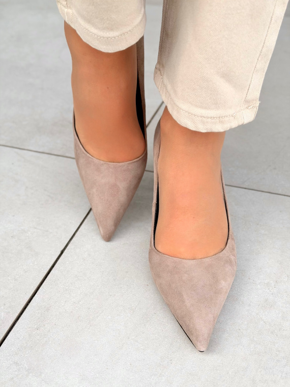 Czółenka OLEKSY ze skóry naturalnej