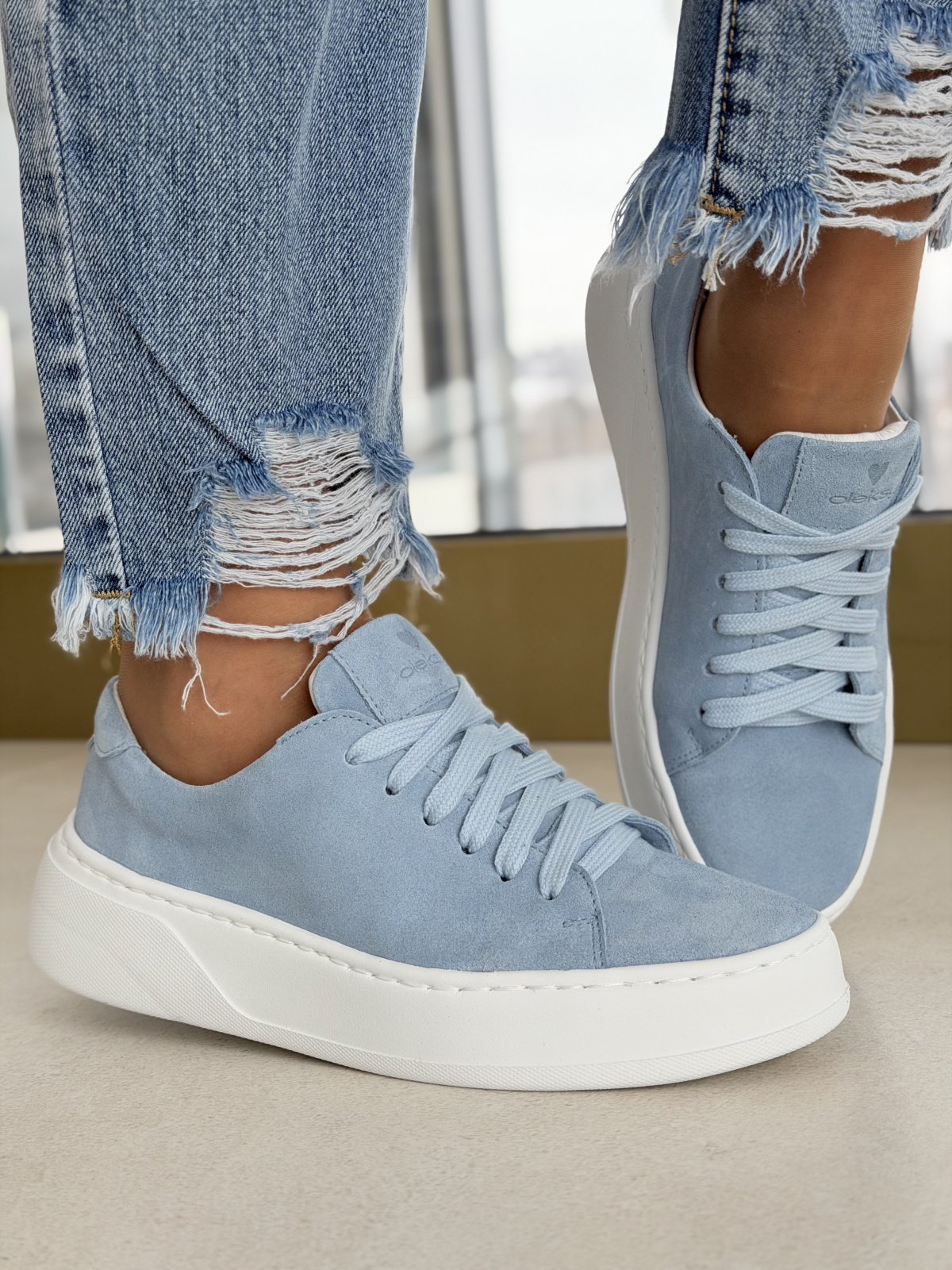 Naturalna skóra, polska produkcja – sneakersy OLEKSY