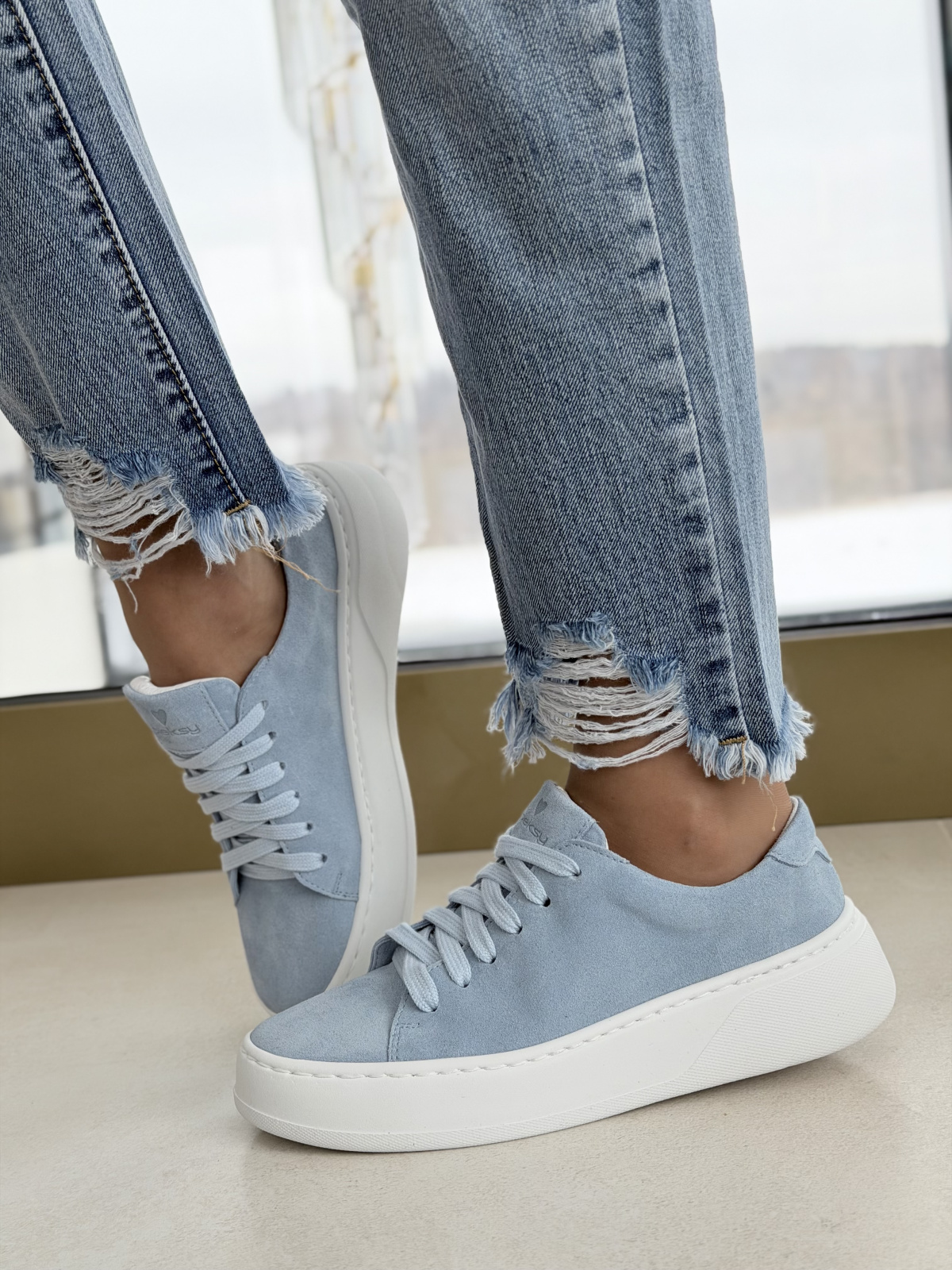 Naturalna skóra, polska produkcja – sneakersy OLEKSY