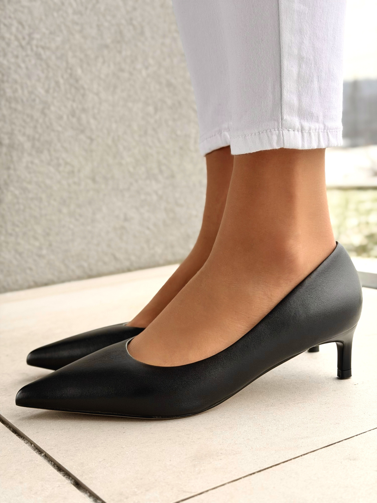 Czółenka OLEKSY ze skóry naturalnej