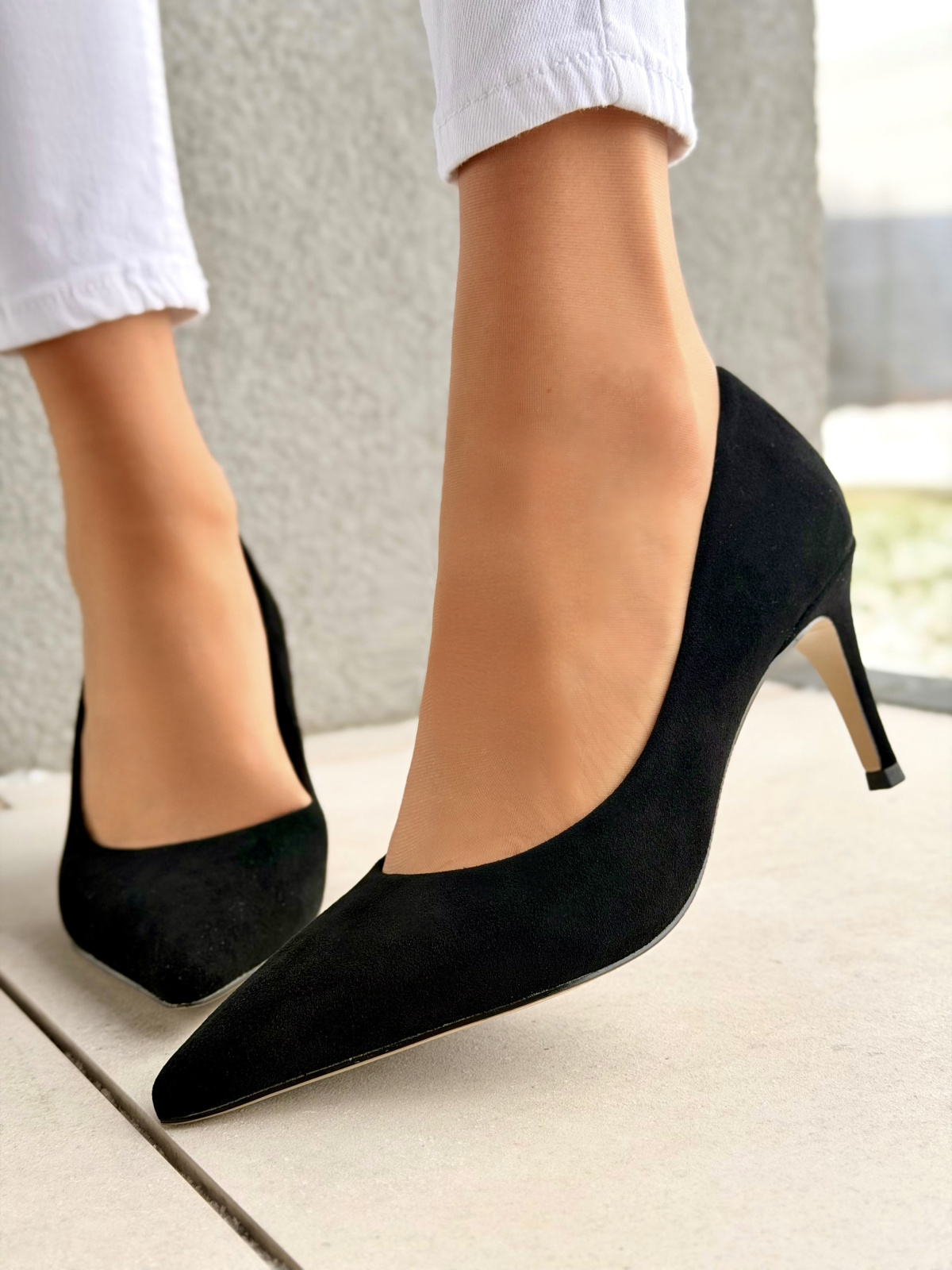 Czarne czółenka zamszowe na obcasie eleganckie OLEKSY