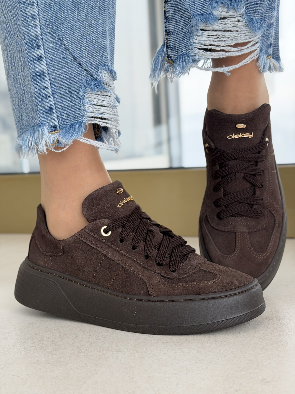 Brązowe sneakersy zamszowe ze skóry naturalnej OLEKSY