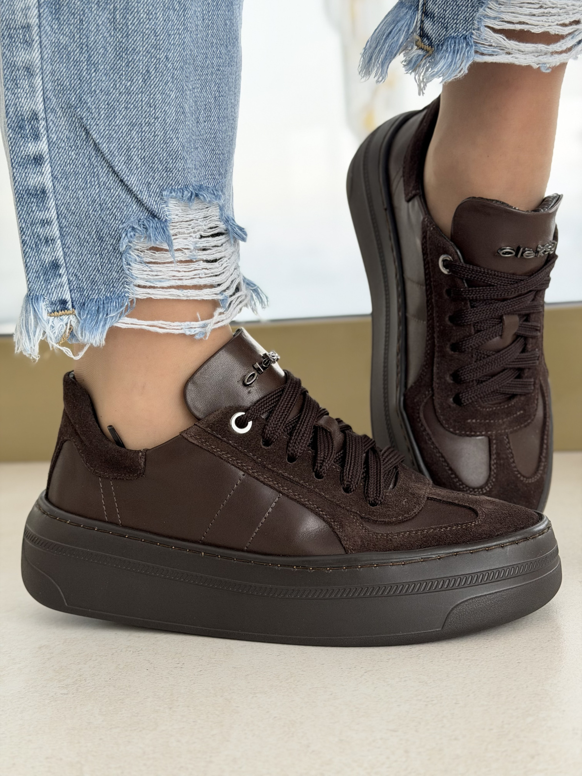 Brązowe sneakersy skórzane damskie casual OLEKSY