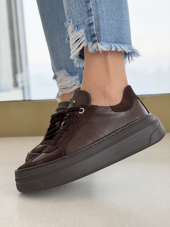 Brązowe sneakersy skórzane damskie casual OLEKSY