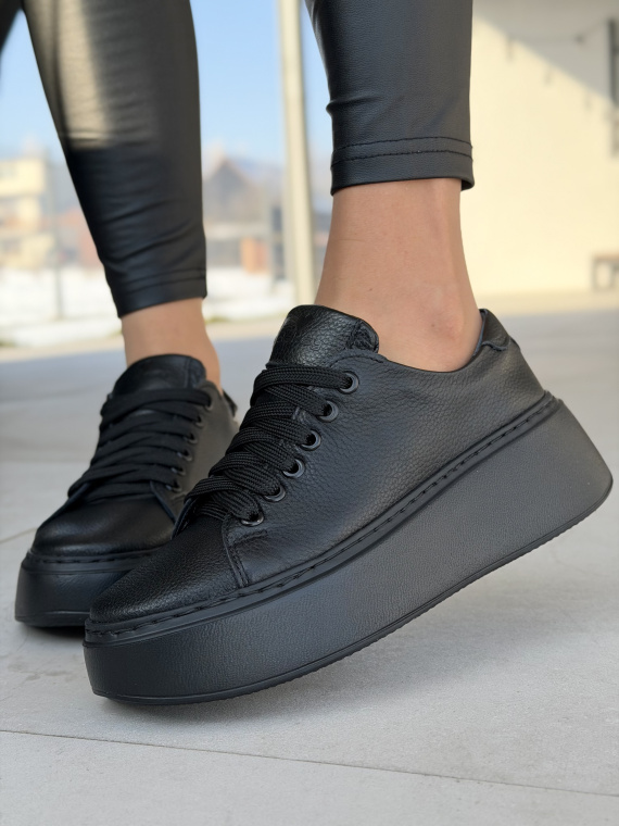 Czarne skórzane sneakersy na platformie OLEKSY