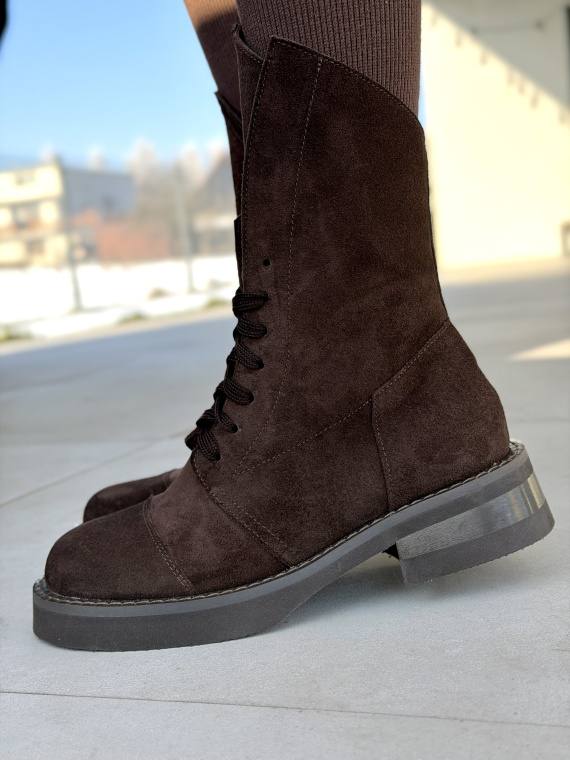 Brązowe zamszowe botki damskie sznurowane OLEKSY