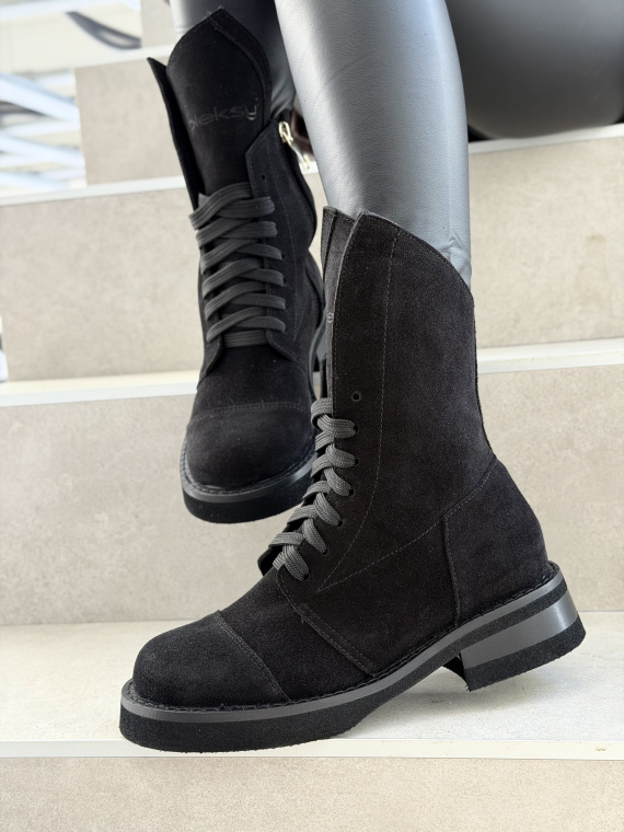 Czarne zamszowe botki skórzane sznurowane OLEKSY