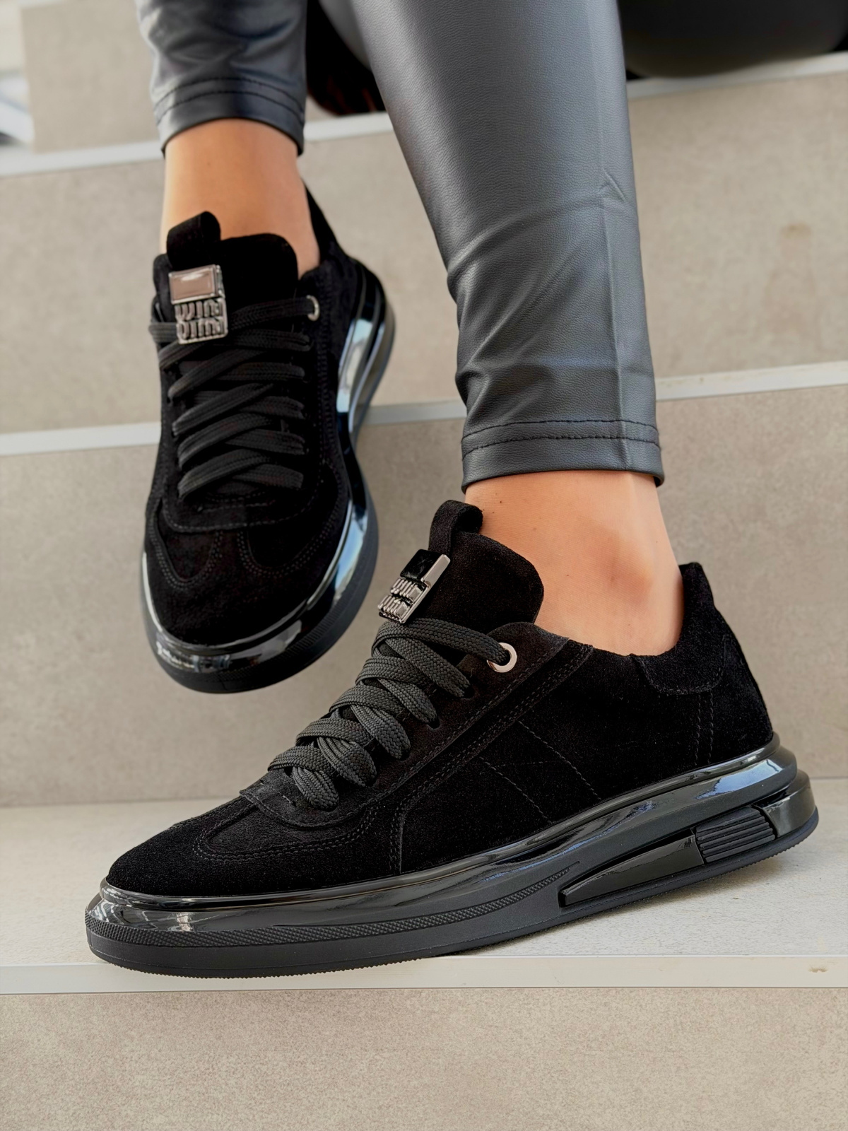 Czarne sneakersy zamszowe ze skóry naturalnej OLEKSY