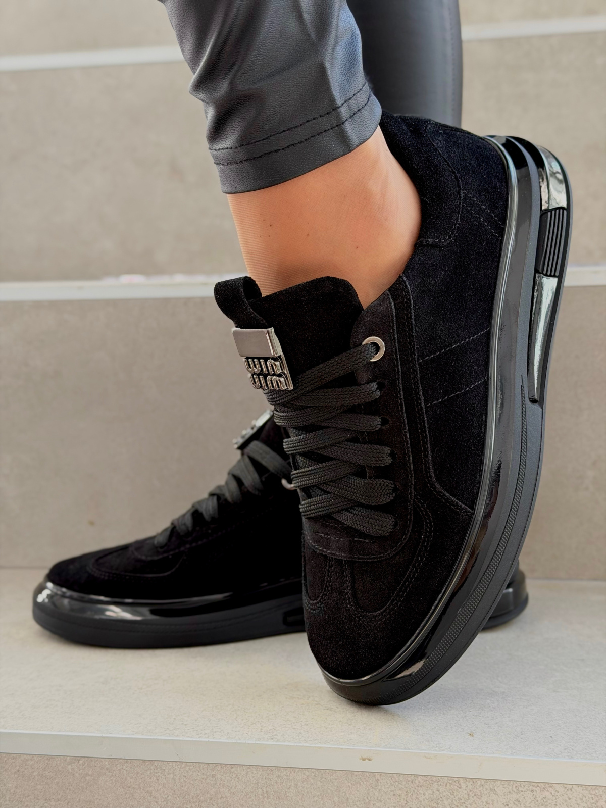 Czarne sneakersy zamszowe ze skóry naturalnej OLEKSY