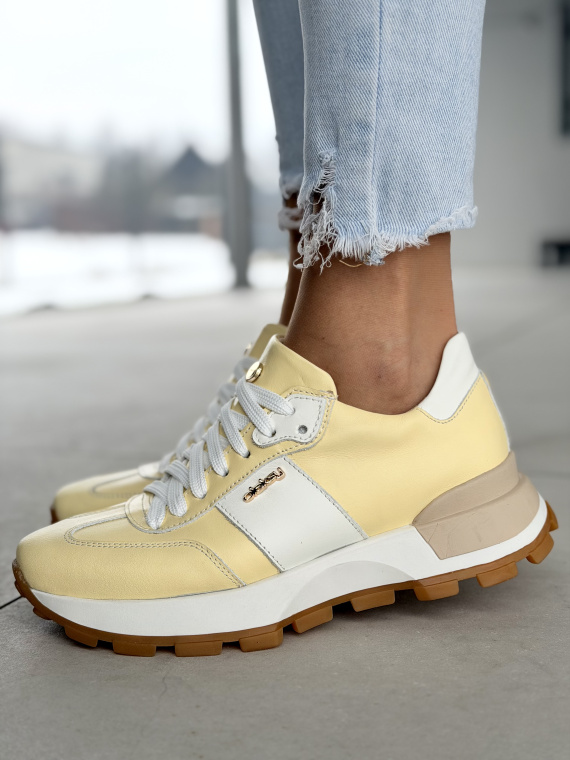 Żółte sneakersy skórzane OLEKSY Polskiej produkcji