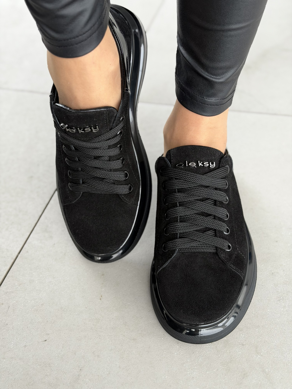 Czarne sneakersy skórzane OLEKSY ze skóry naturalnej